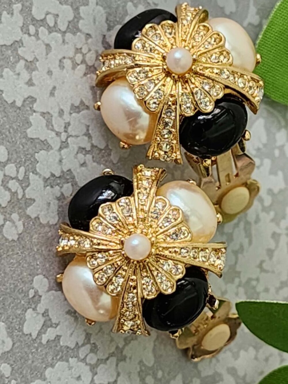 Joan Rivers Onyx Mabe Pearl Cabochon Swarovski Crystal Clip-On Earrings Signed